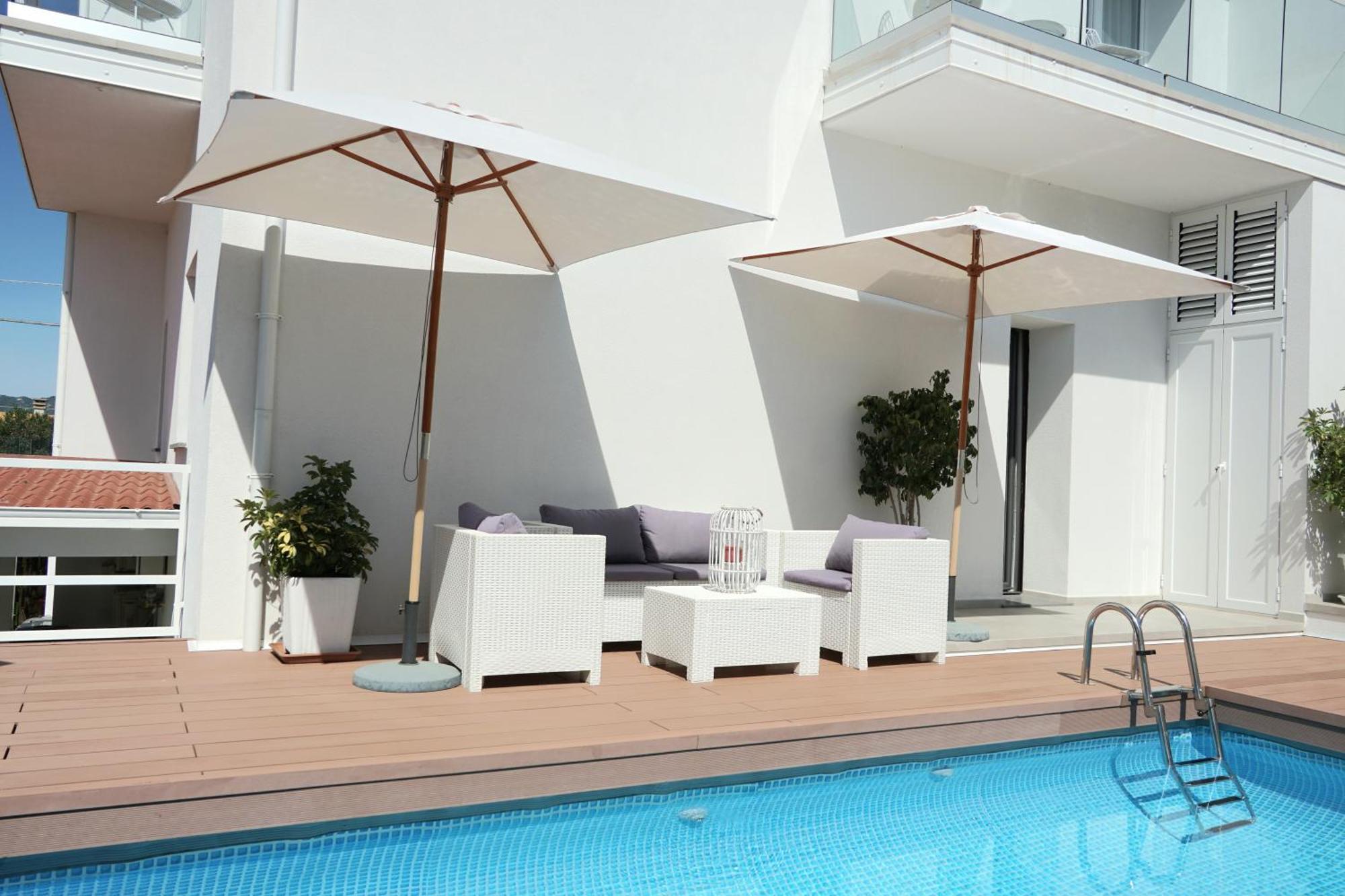 אולביה Chic & Charme Luxury Rooms מראה חיצוני תמונה